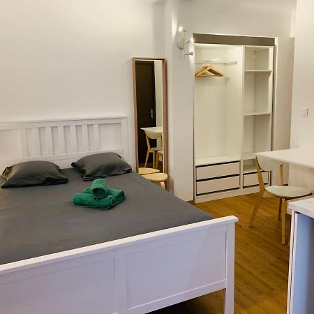 Tulipe Studio Apartamento Manosque Exterior foto