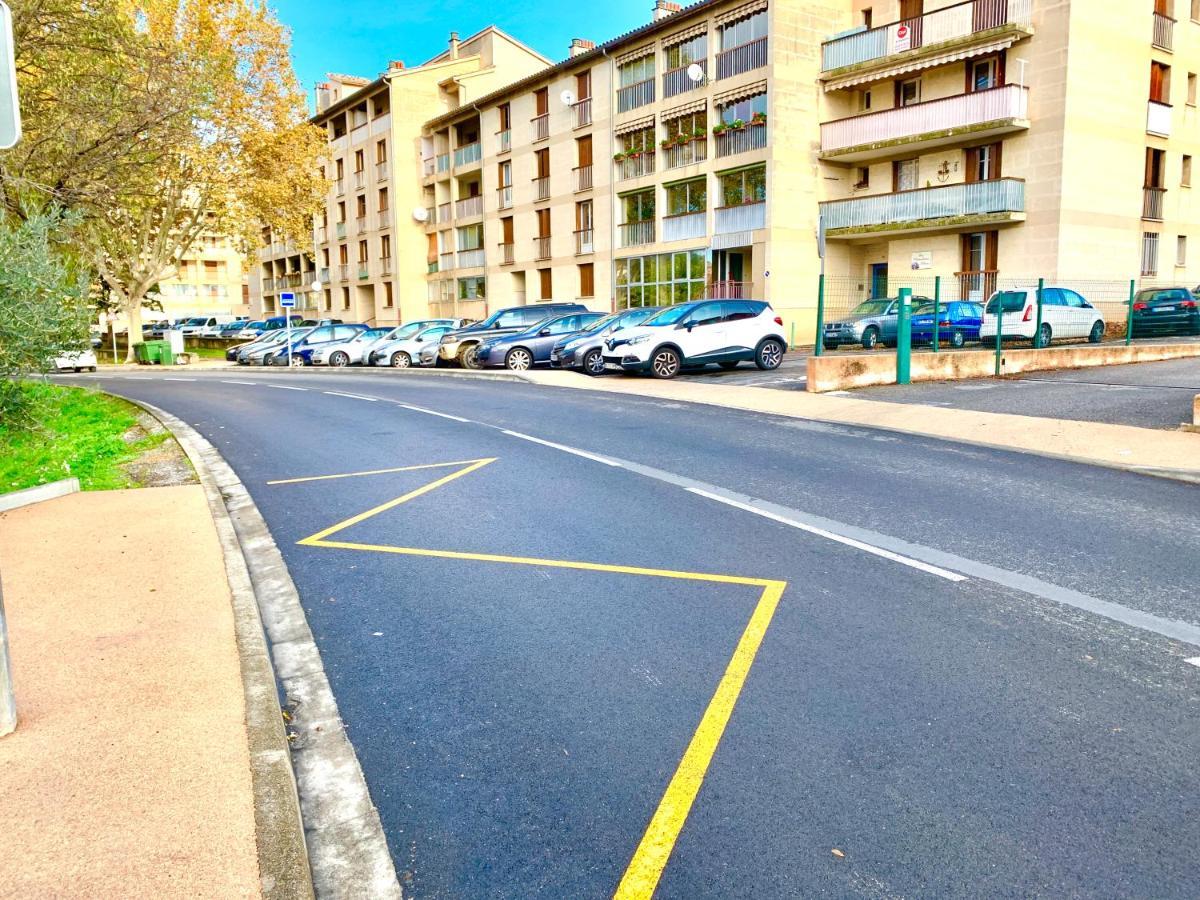Tulipe Studio Apartamento Manosque Exterior foto