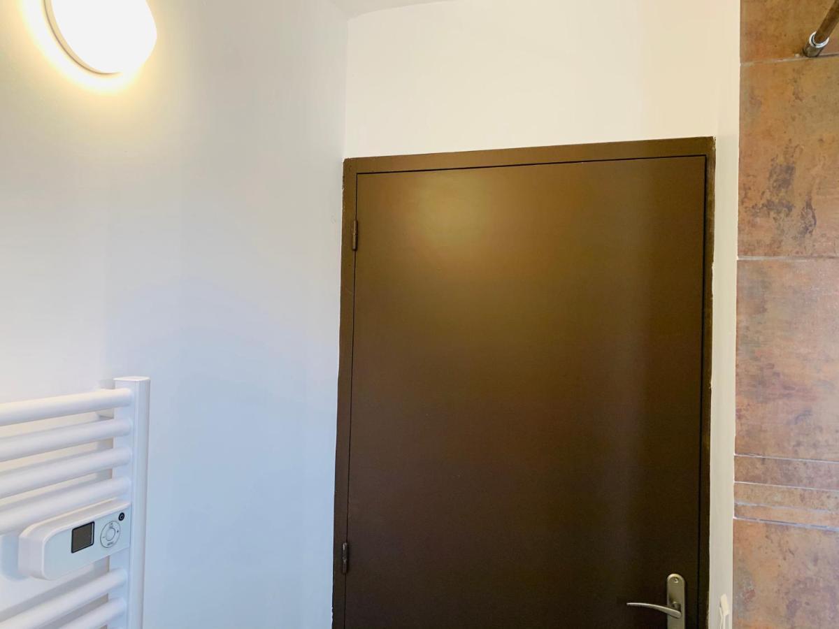 Tulipe Studio Apartamento Manosque Exterior foto